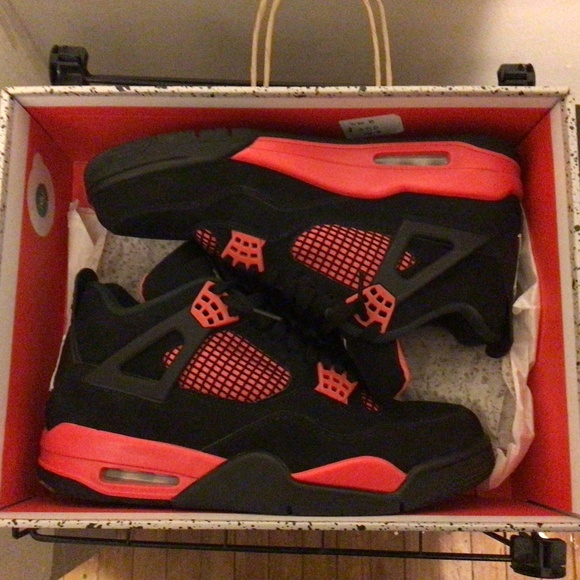 Jordan 4 red thunder - Picture 1 of 7